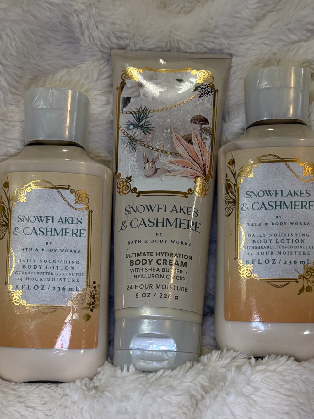 Bath & Body Works Snowflakes & Cashmere Lotion & Cream Trio - Cream, Gold